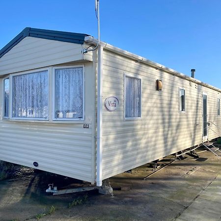 Tunstall  Sandlemere - 6 Berth, 3 Bedroom Caravan מראה חיצוני תמונה