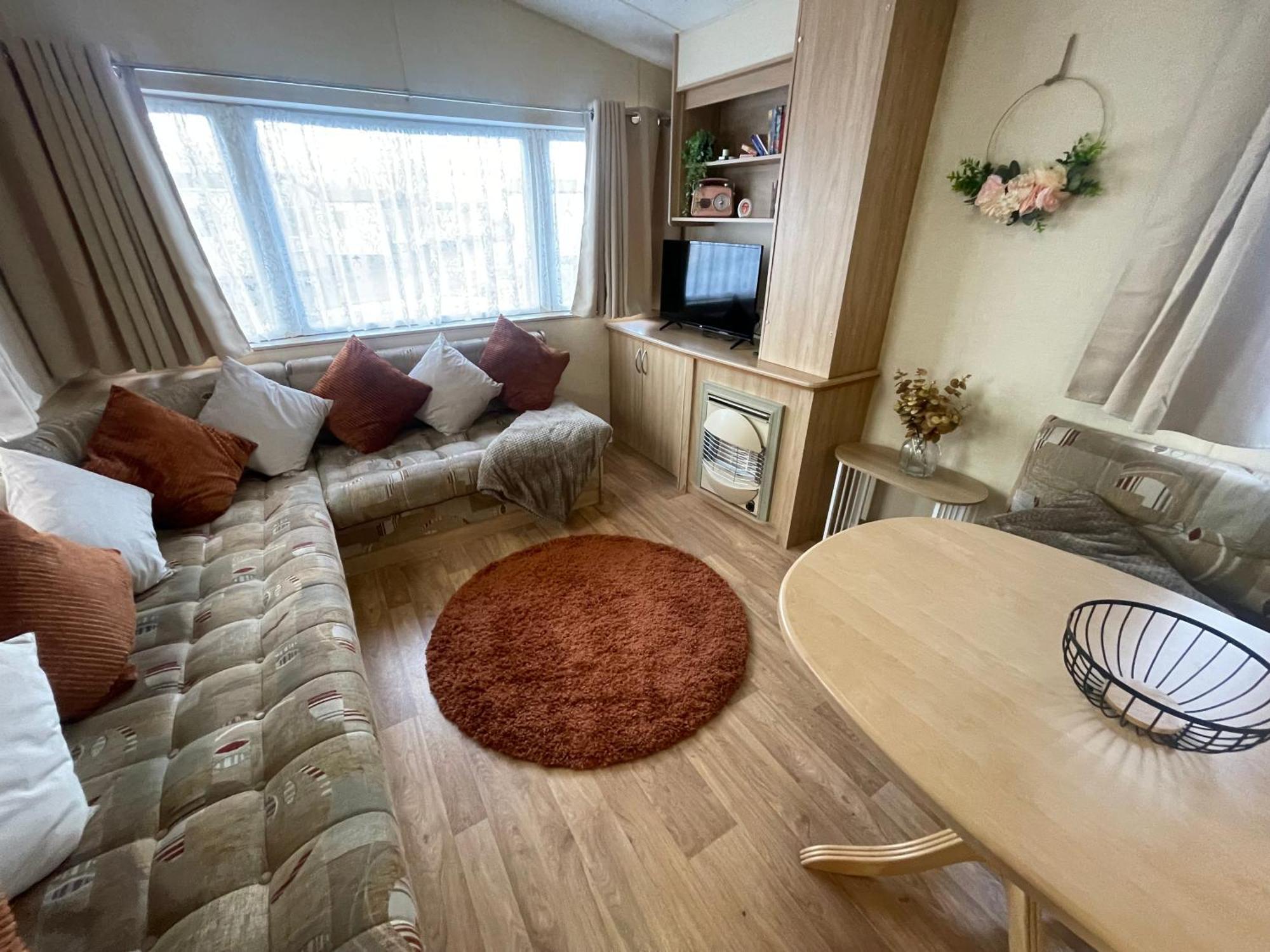 Tunstall  Sandlemere - 6 Berth, 3 Bedroom Caravan מראה חיצוני תמונה