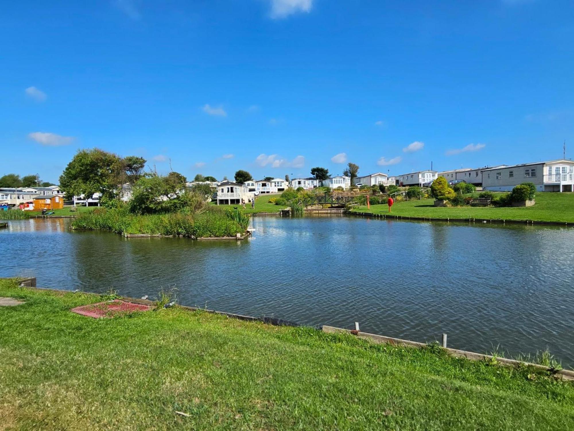 Tunstall  Sandlemere - 6 Berth, 3 Bedroom Caravan מראה חיצוני תמונה